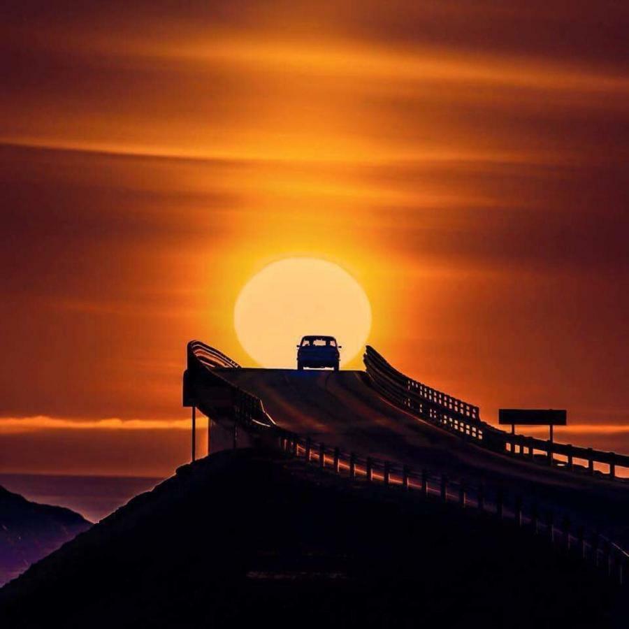 Ola Bua Near The Atlantic Road Lägenhet Lyngstad Exteriör bild